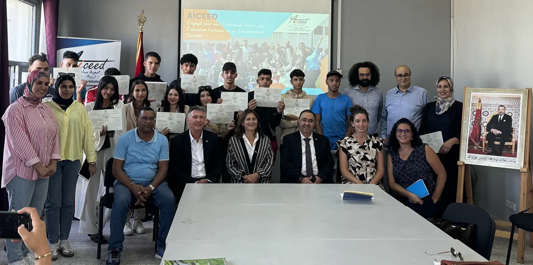 Bienvenu(e)s à AICEED (l'Association Initiatives, Citoyenneté, Éducation, Environnement et Développement)